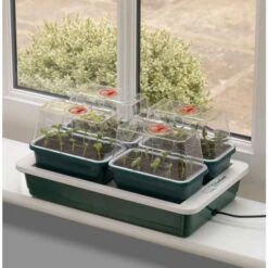 Garland Fab 4 Electric Propagator -Simply Garden Decor 340188 fab 4 electric propagator inuse