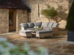 Simply Garden Decor -Simply Garden Decor blenheim 2