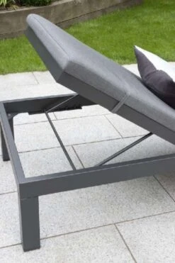 Kettler Elba Lounger W Cushion Grey -Simply Garden Decor elba lounger back