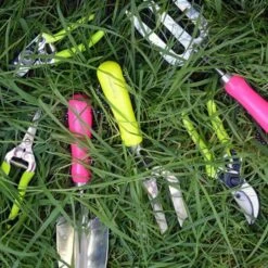 Burgon & Ball Fluores Pocket Pruner - Pink -Simply Garden Decor fluorescent tools 1