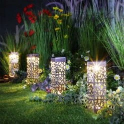 NOMA Square Woodland Cut Border Lights Set Of 4 Connectable